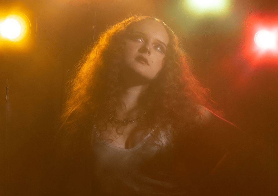 Feel the Pulse: ‘Is That Blood?’ by Sara Diana Redefines Dark Pop&nbsp;Elegance