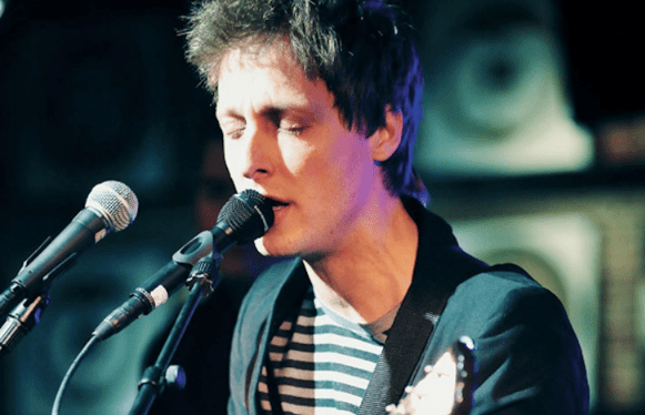 Discover the Allure of Bellman’s ‘She’s Reading Poe’ – A Hauntingly Beautiful Blend of Gothic Romance and Indie&nbsp;Rock