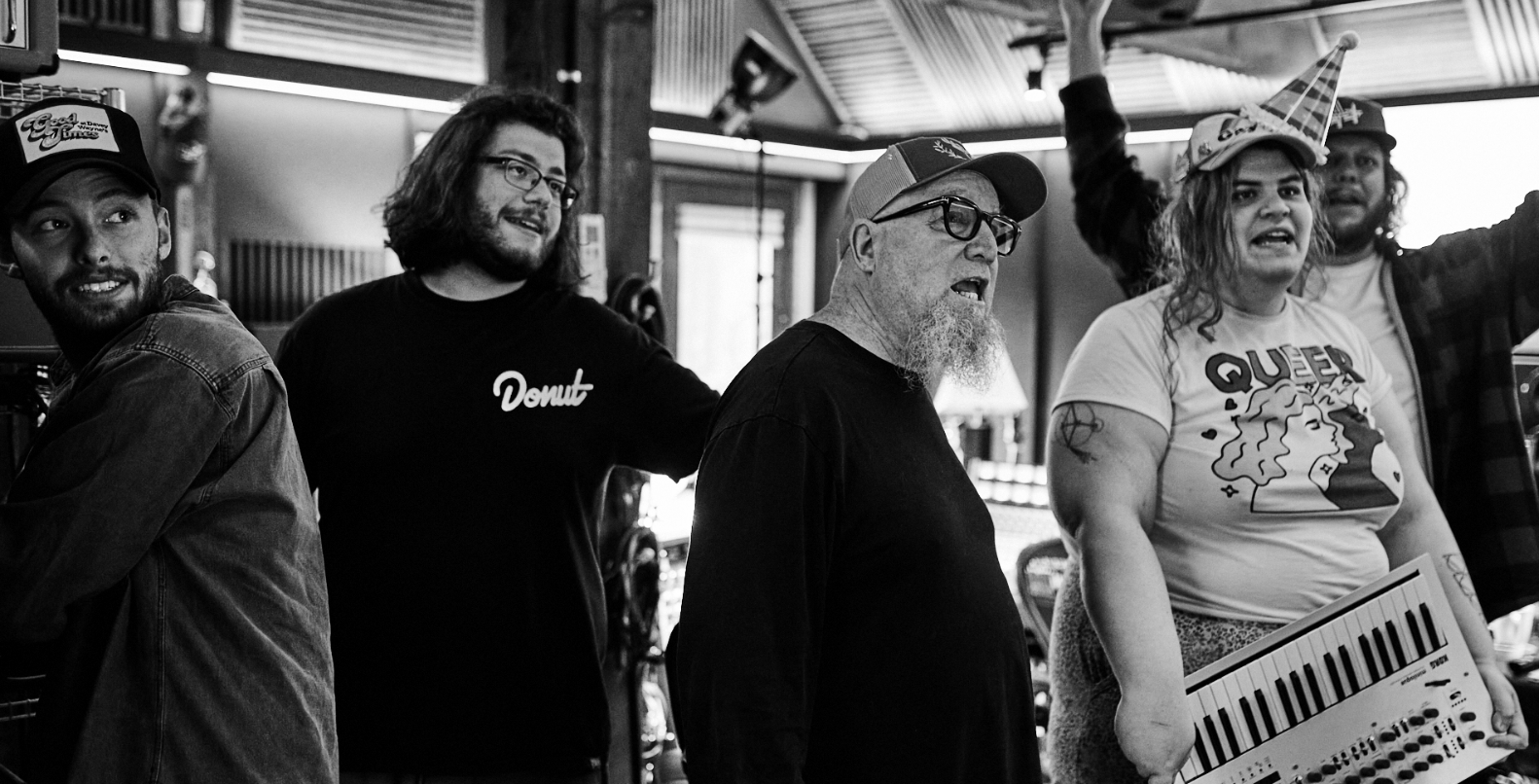 “Apathy” By Last Second Dropout Captures The 2007 Emo Spirit With A Modern Shine