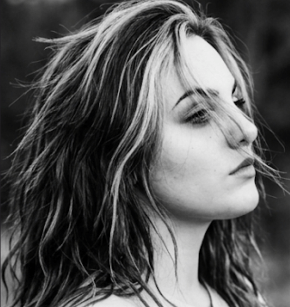 The Dark Magic of Sound: Layla Z and Her Hypnotic Track ‘Filthy&nbsp;Dirt’