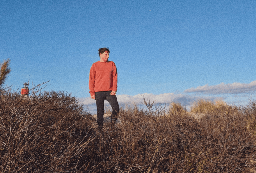 ‘Everything’s Fine’ by Zoe Konez Will Change the Way You Think About Alternative Folk Music Forever