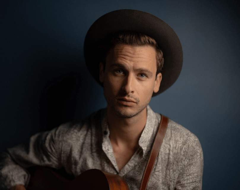 ‘Feelin’ Good’ by Israel Portnoy: The Most Uplifting Country Gospel Track You’ll Hear This&nbsp;Year